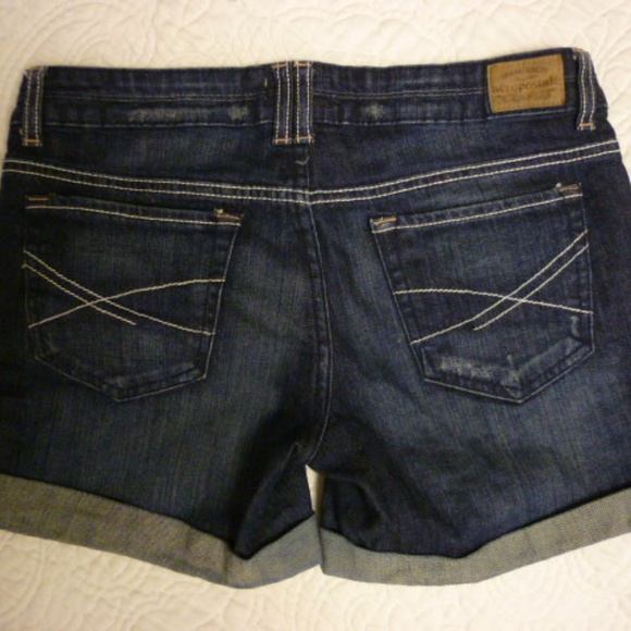 Aeropostale Distressed Cuffed Jean Shorts sz 3/4 - Picture 3 of 6